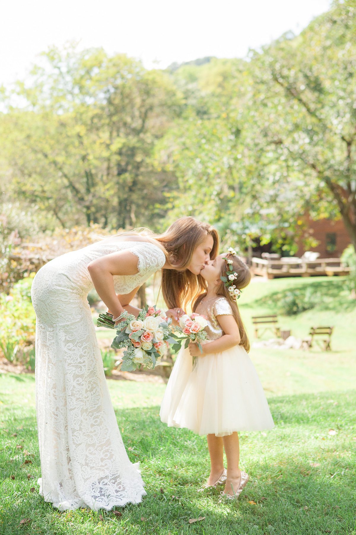 Mom and daughter share a sweet moment before wedding ceremony at Butterfly Hollow wedding in Gordonsville, TN / Photography by Krista Lee